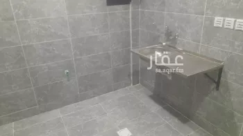 شقة للإيجار في شارع سريحة, حي الجرادية, مدينة الرياض, منطقة الرياض صورة 4