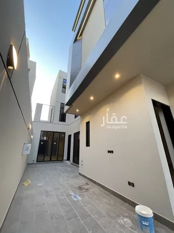 فيلا للبيع في شارع حامد أزهر, حي المهدية, مدينة الرياض, منطقة الرياض صورة 4
