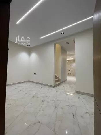 فيلا للبيع في شارع حامد أزهر, حي المهدية, مدينة الرياض, منطقة الرياض صورة 4