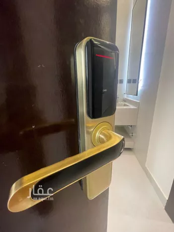 شقة للبيع في شارع أحمد بن هاشم, حي المهدية, مدينة الرياض, منطقة الرياض صورة 4