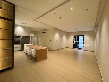 شقة للإيجار في شارع ابن رشيق, حي الملك فيصل, مدينة الرياض, منطقة الرياض صورة 2