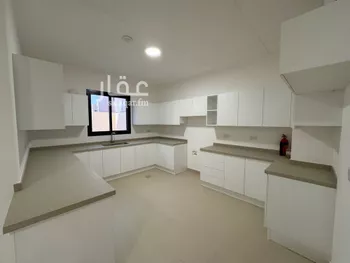 فيلا للإيجار في شارع رقم 1073, حي سدرة, مدينة الرياض, منطقة الرياض صورة 4
