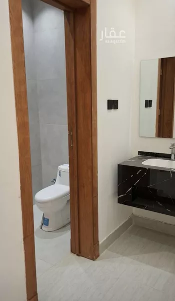دور للبيع في شارع الامام البخاري, حي بدر, مدينة الرياض, منطقة الرياض صورة 5