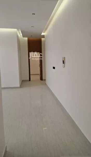 دور للبيع في شارع الامام البخاري, حي بدر, مدينة الرياض, منطقة الرياض صورة 3