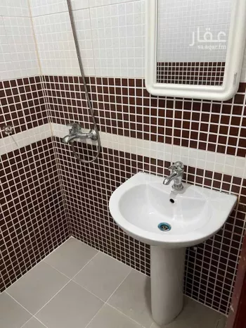 شقة للإيجار في شارع شارع 5, حي اليرموك, مدينة الجبيل, المنطقة الشرقية صورة 4