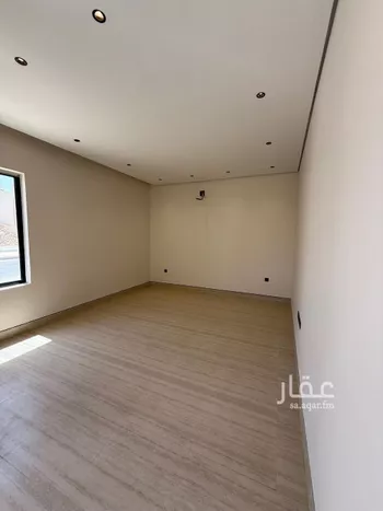 فيلا للبيع في شارع ابن المهاجر, حي المهدية, مدينة الرياض, منطقة الرياض صورة 2