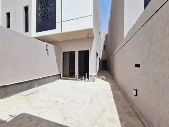 دور للبيع في حي الجنادرية, مدينة الرياض, منطقة الرياض