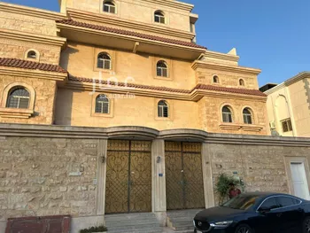 دور للإيجار في شارع علي الزينبي, حي المروة, مدينة جدة, منطقة مكة المكرمة