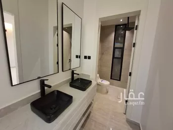 دور للبيع في شارع الضياء, حي الجنادرية, مدينة الرياض, منطقة الرياض