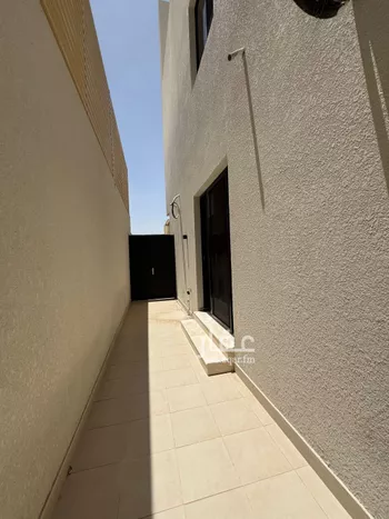 فيلا للبيع في شارع خالد بن سلمة القرشي, حي البيان, مدينة الرياض, منطقة الرياض صورة 5