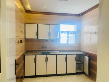 شقة للإيجار في شارع أروى بنت عبدالمطلب, حي الملز, مدينة الرياض, منطقة الرياض