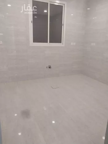 شقة للإيجار في شارع بدر المزني, حي الضباط, مدينة الرياض, منطقة الرياض صورة 2