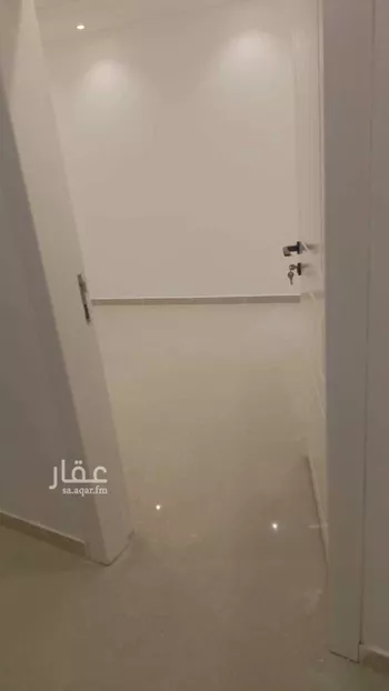 عمارة للإيجار في شارع البيطار, حي غبيرا, مدينة الرياض, منطقة الرياض صورة 2