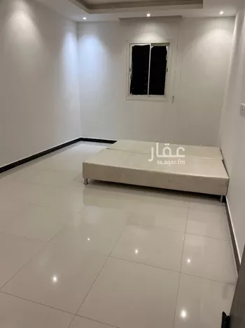 شقة للإيجار في شارع الامير مقرن بن عبدالعزيز, حي مغرزات, مدينة الرياض, منطقة الرياض صورة 3