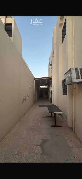 فيلا للبيع في شارع البرهان العسقلاني ، حي الشفا ، الرياض ، منطقة الرياض صورة 3