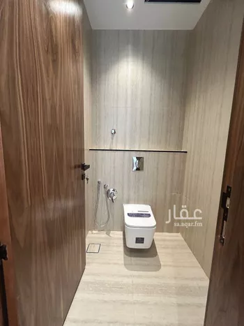 فيلا للبيع في شارع ابن المهاجر, حي المهدية, مدينة الرياض, منطقة الرياض صورة 5