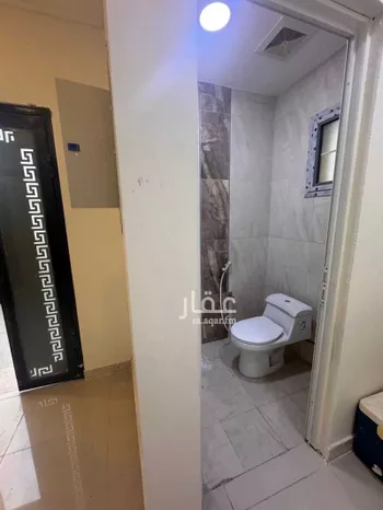 فيلا للإيجار في شارع 32جـ, حي الشراع, مدينة الخبر, المنطقة الشرقية صورة 5