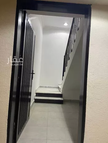 دور للبيع في شارع أحمد بشناق, حي الرمال, مدينة الرياض, منطقة الرياض صورة 2