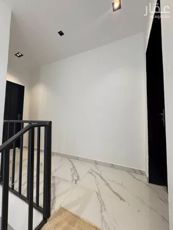 شقة للبيع في شارع رقم 96, حي الندوة, مدينة الرياض, منطقة الرياض صورة 3