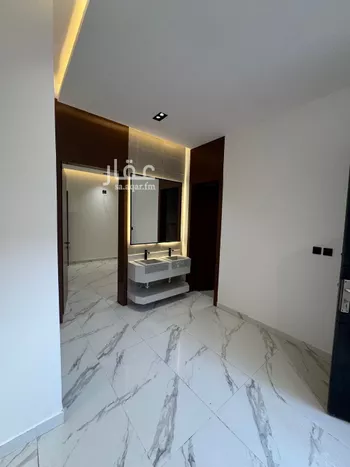 دور للبيع في شارع رقم 96, حي الندوة, مدينة الرياض, منطقة الرياض صورة 3