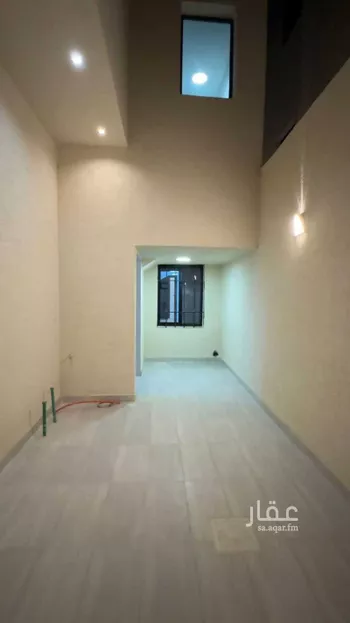 دور للبيع في شارع رقم 96, حي الندوة, مدينة الرياض, منطقة الرياض صورة 2