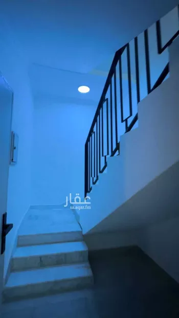 دور للبيع في شارع رقم 96, حي الندوة, مدينة الرياض, منطقة الرياض صورة 3
