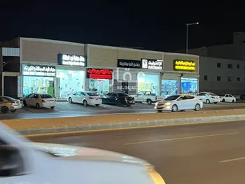 عمارة للبيع في شارع ينبع, حي ظهرة لبن, مدينة الرياض, منطقة الرياض صورة 5