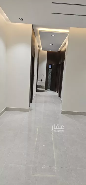 دور للبيع في شارع طريق خريص, حي الندوة, مدينة الرياض, منطقة الرياض صورة 2