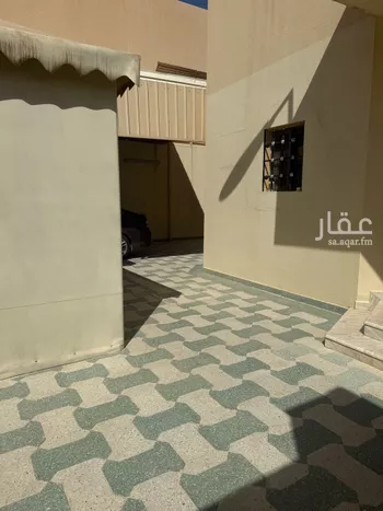فيلا للبيع في شارع إبراهيم العجلوني, حي شبرا, مدينة الرياض, منطقة الرياض صورة 2
