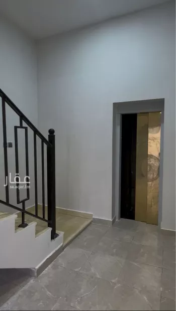دور للبيع في شارع الحارث بن عبدالرحمن, حي عكاظ, مدينة الرياض, منطقة الرياض صورة 3
