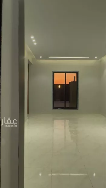 دور للبيع في شارع الحارث بن عبدالرحمن, حي عكاظ, مدينة الرياض, منطقة الرياض صورة 3