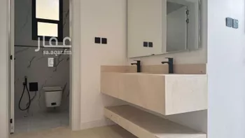 فيلا للبيع في شارع إبراهيم بن موسى الفيومي, حي الفاروق, مدينة الرياض, منطقة الرياض صورة 4