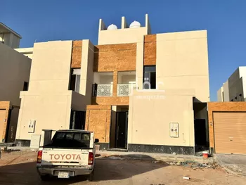 فيلا للبيع في شارع السرور, حي الرمال, مدينة الرياض, منطقة الرياض صورة 2