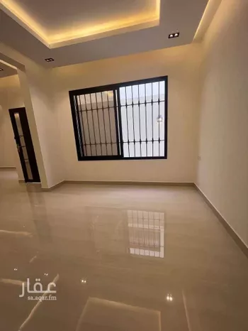 دور للبيع في شارع ابن الطراح, حي بدر, مدينة الرياض, منطقة الرياض صورة 4