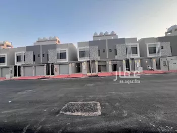 دور للبيع في شارع السخاء, حي بدر, مدينة الرياض, منطقة الرياض