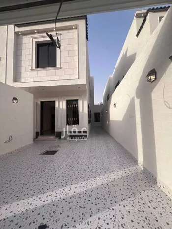 دور للبيع في شارع ابن الطراح, حي بدر, مدينة الرياض, منطقة الرياض صورة 2