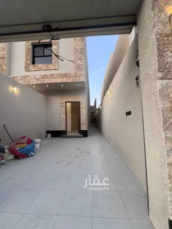 دور للبيع في شارع السخاء, حي بدر, مدينة الرياض, منطقة الرياض صورة 2