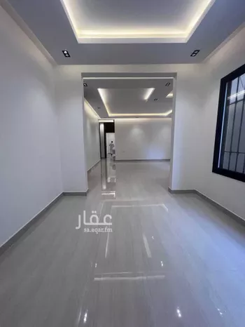 دور للبيع في شارع ابن الطراح, حي بدر, مدينة الرياض, منطقة الرياض صورة 5