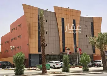 عمارة للإيجار في شارع الحارث ابن عبدالله الاوسي, حي الندوة, مدينة الرياض, منطقة الرياض