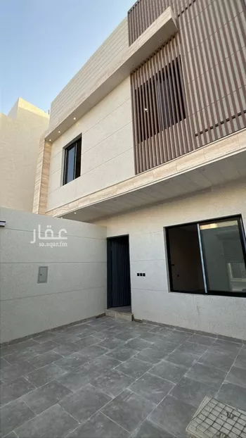 فيلا للبيع في شارع ممر30, حي عكاظ, مدينة الرياض, منطقة الرياض صورة 3