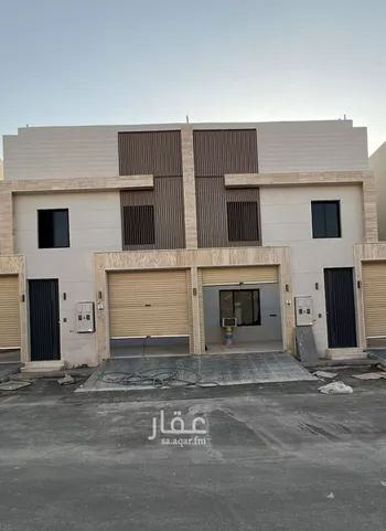 فيلا للبيع في شارع ممر30, حي عكاظ, مدينة الرياض, منطقة الرياض