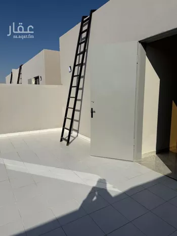دور للبيع في شارع الحارث بن كلدة الثقفي, حي العوالي, مدينة الرياض, منطقة الرياض صورة 5