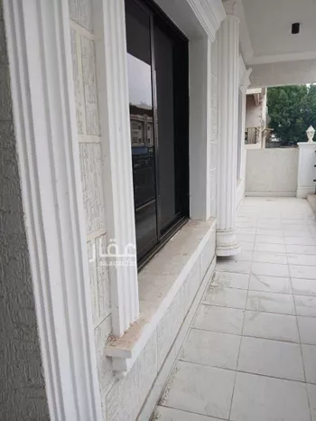 شقة للإيجار في شارع الخطيب التبريزي, حي البوادي, مدينة جدة, منطقة مكة المكرمة