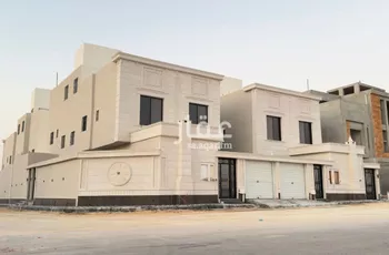 فيلا للبيع في شارع النغيق, حي طيبة, مدينة الرياض, منطقة الرياض صورة 2