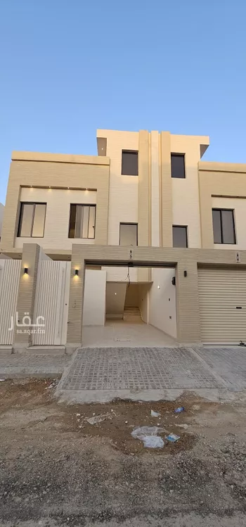 دور للبيع في شارع لقاح, حي عكاظ, مدينة الرياض, منطقة الرياض