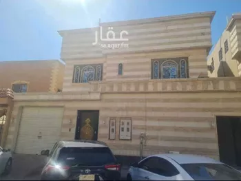 فيلا للبيع في شارع زياد بن يحيى, حي السعادة, مدينة الرياض, منطقة الرياض