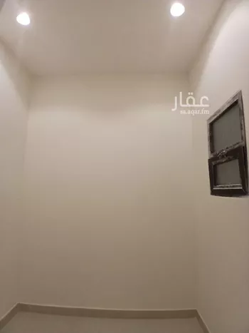 فيلا للبيع في شارع حجاج بن أرطأة, حي الرمال, مدينة الرياض, منطقة الرياض صورة 3