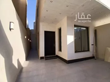 دور للبيع في شارع خارجة بن سعيد, حي الرمال, مدينة الرياض, منطقة الرياض