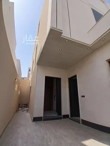 دور للبيع في شارع احمد بن سعادة, حي الرمال, مدينة الرياض, منطقة الرياض