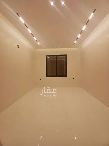 فيلا للبيع في شارع غياث ابن فارس, حي الرمال, مدينة الرياض, منطقة الرياض صورة 2